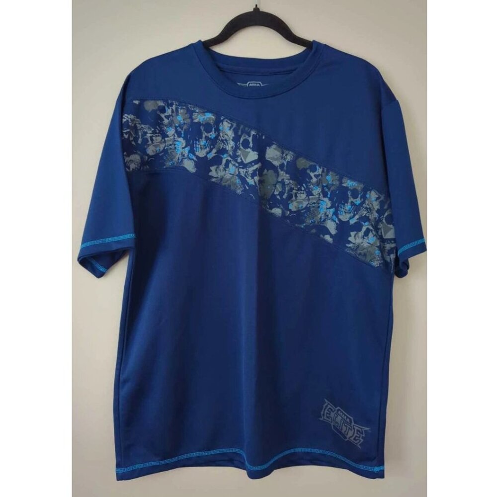 MMA Elite Men's T-shirt Skull Size M fits size L.